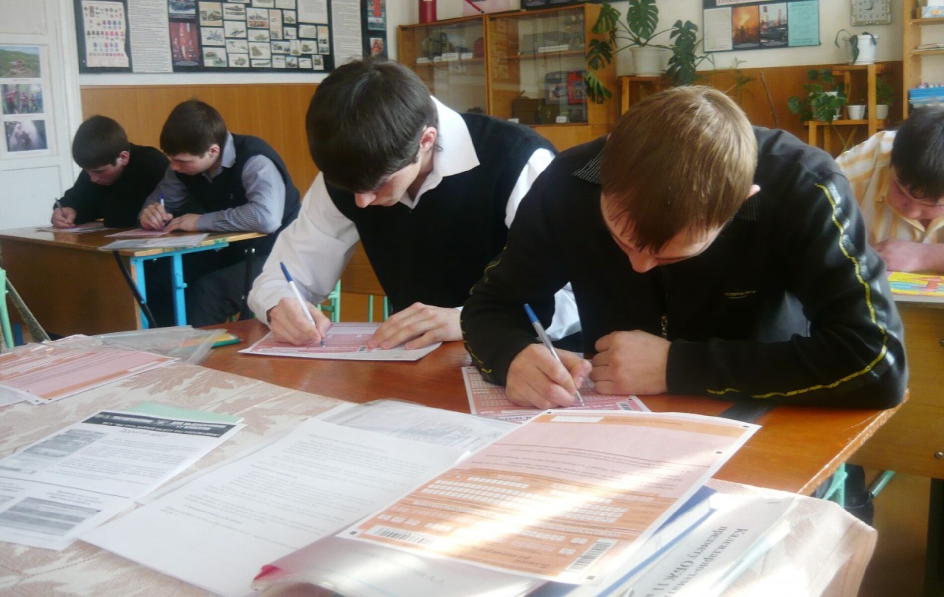 Итоговое собеседование по русскому языку успешно сдали более 98% девятиклассников